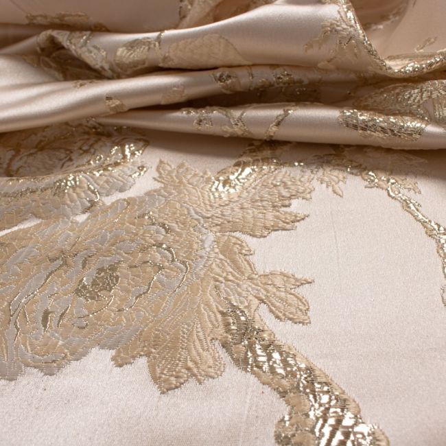 Tecido Jacquard Estampa Floral Creme