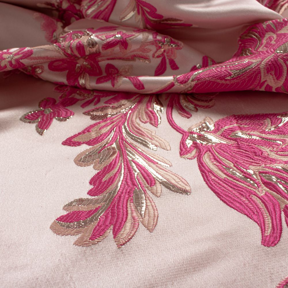 Tecido Jacquard Estampa Floral Rosa Intenso 