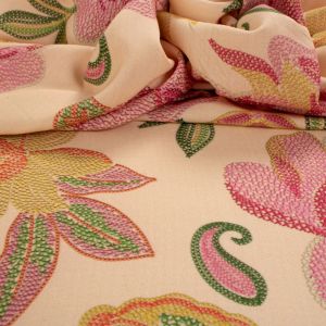 Tecido Viscose Premium Estampa Floral Paisley Cor Baunilha